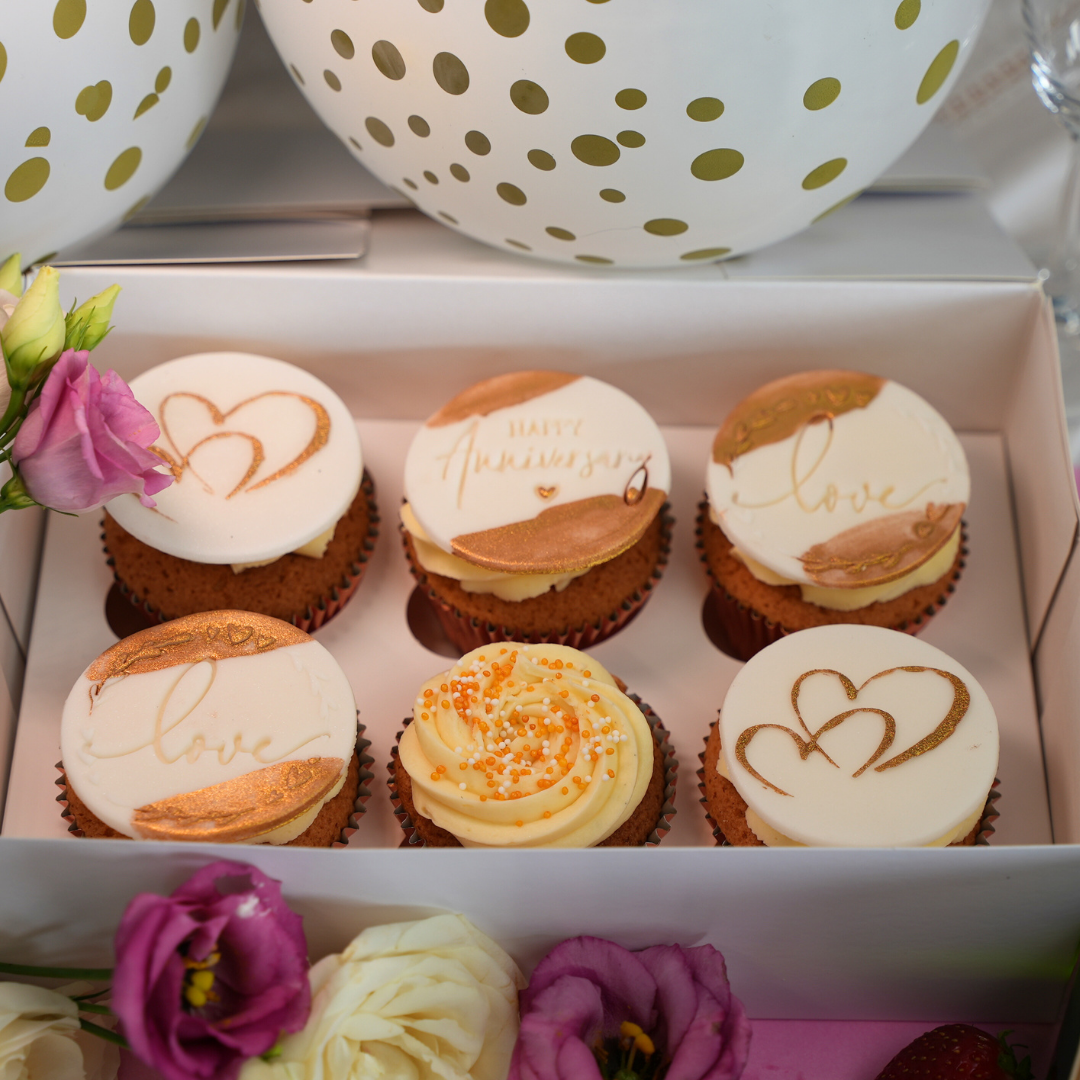 Custom Cupcakes - Box of 6 (Local Pick Up ONLY)