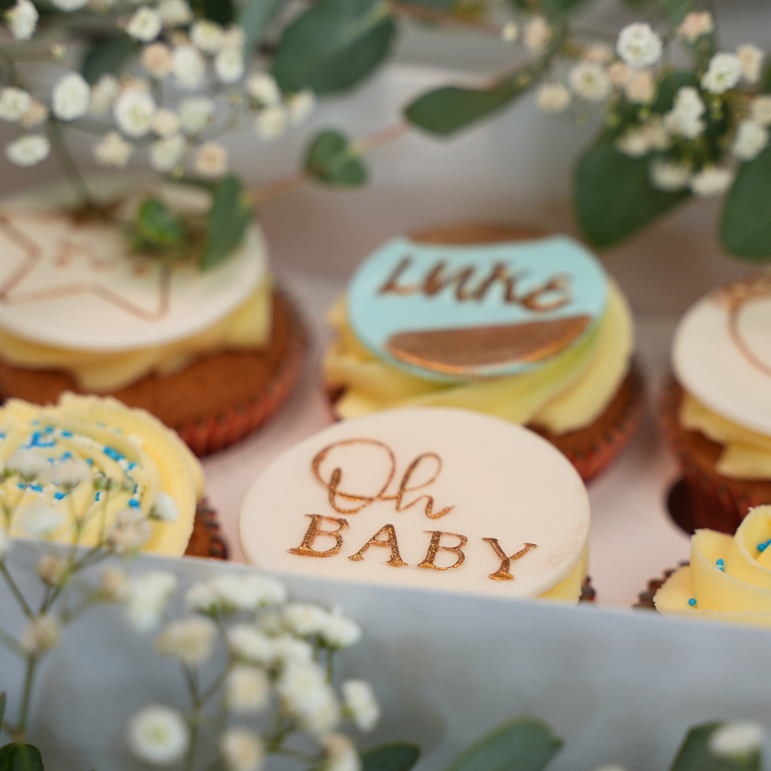 Custom Cupcakes - Box of 6 (Local Pick Up ONLY)